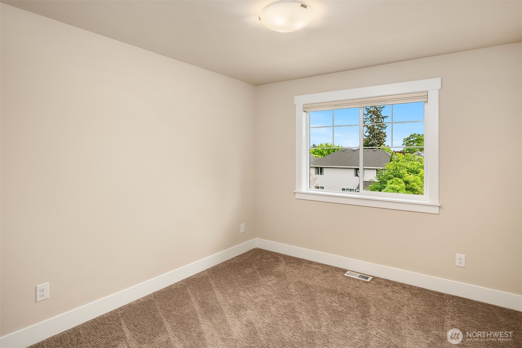 12932 NE 201st Street , Woodinville, WA 98072
