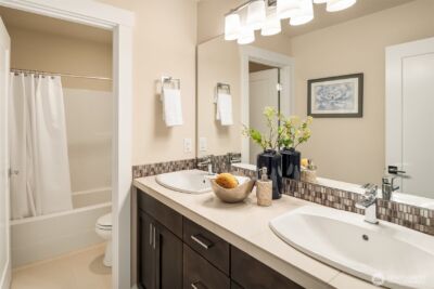 12932 NE 201st Street , Woodinville, WA 98072 - Photo 32