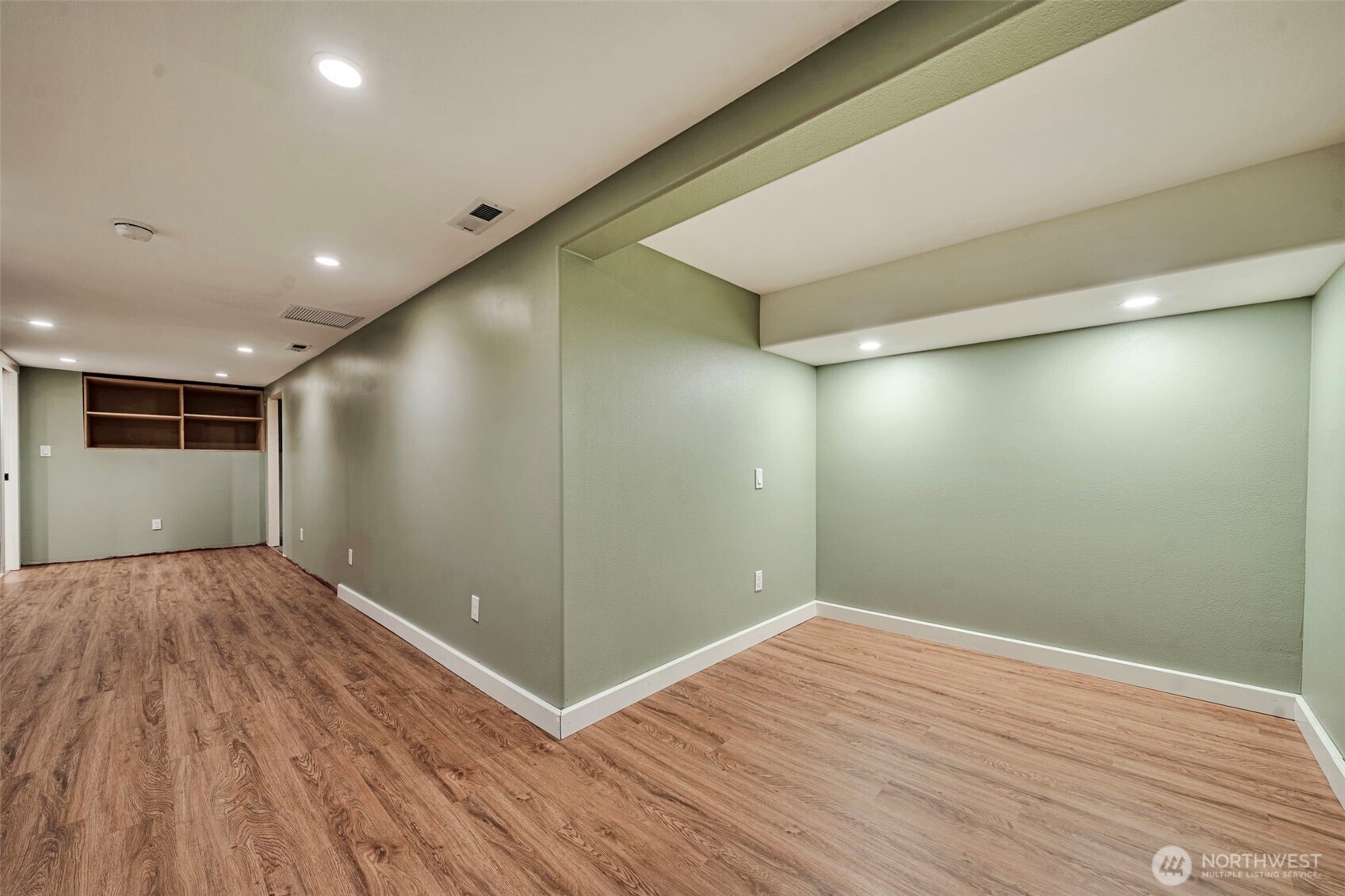 2614 N Lawrence Street , Tacoma, WA 98407