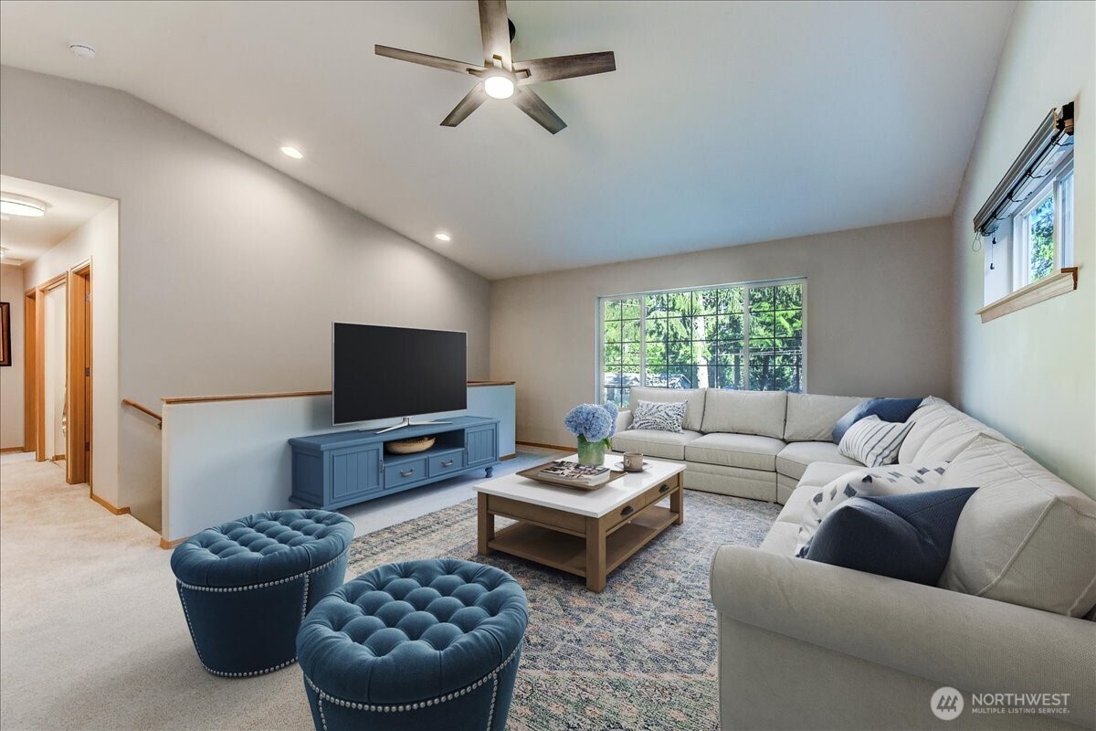 12912 Green Mountain Way , Granite Falls, WA 98252