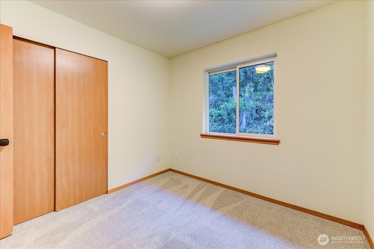 12912 Green Mountain Way , Granite Falls, WA 98252