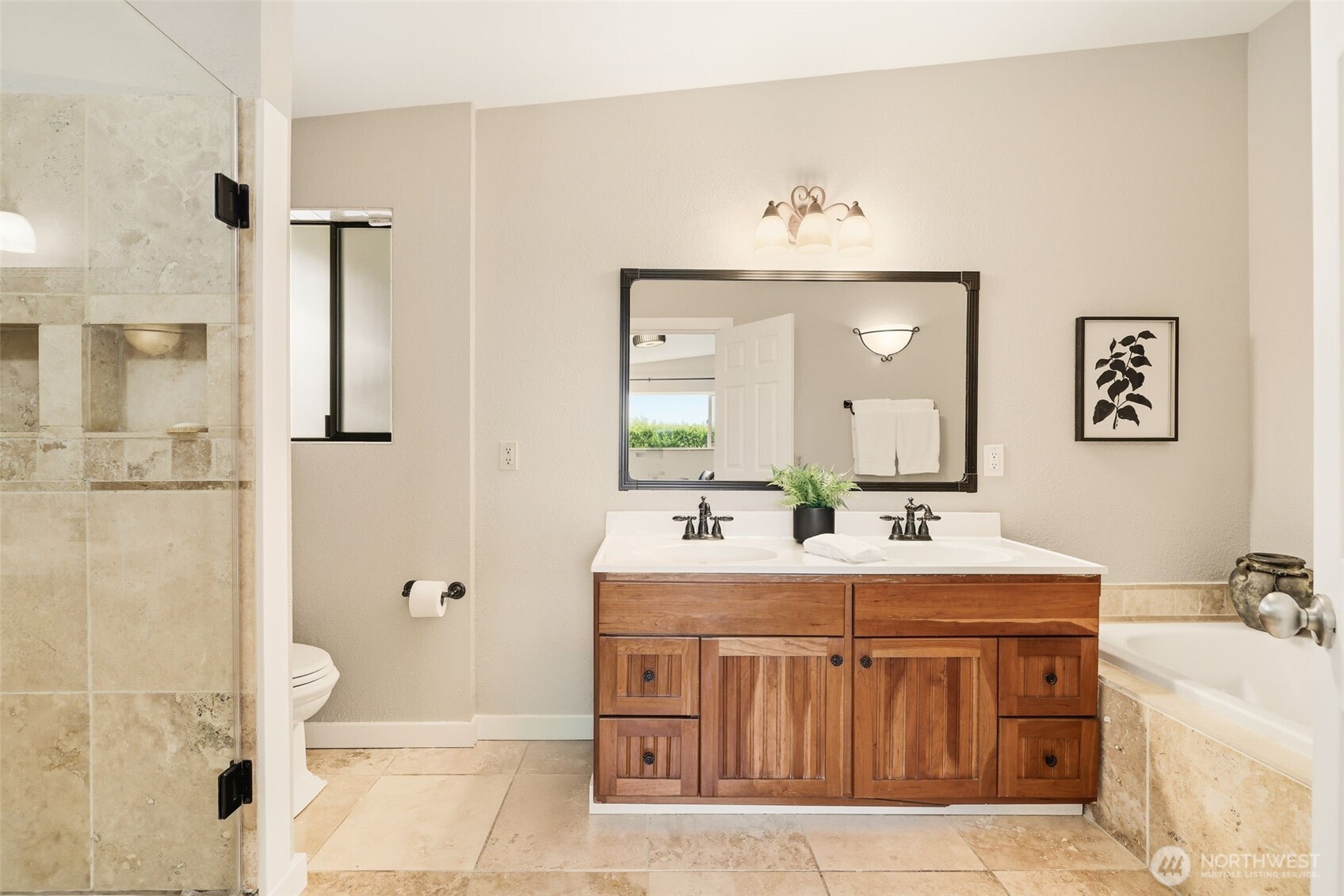 5578 Broad View Avenue NE, Tacoma, WA 98422