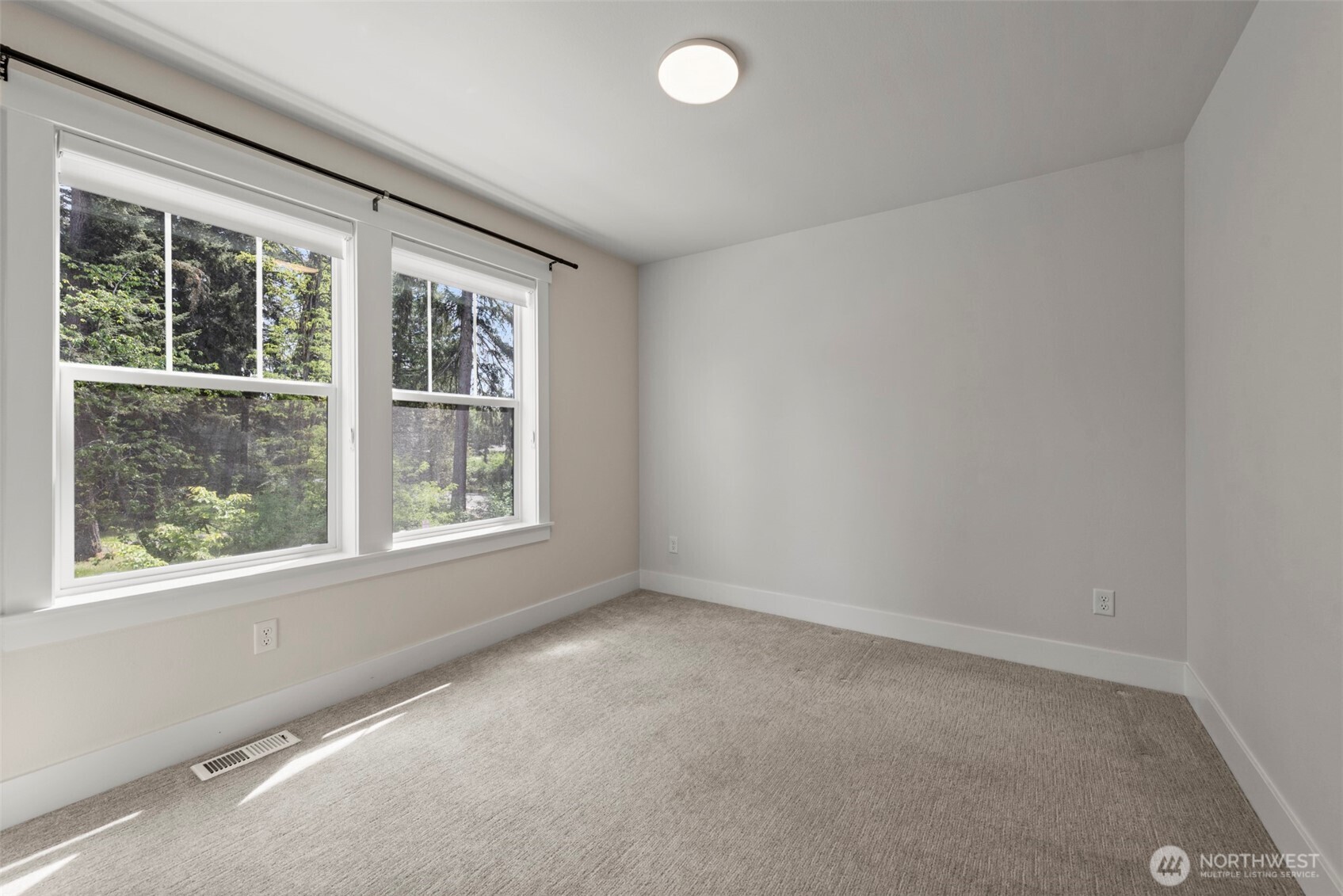 9509 186th Court NE, Redmond, WA 98052