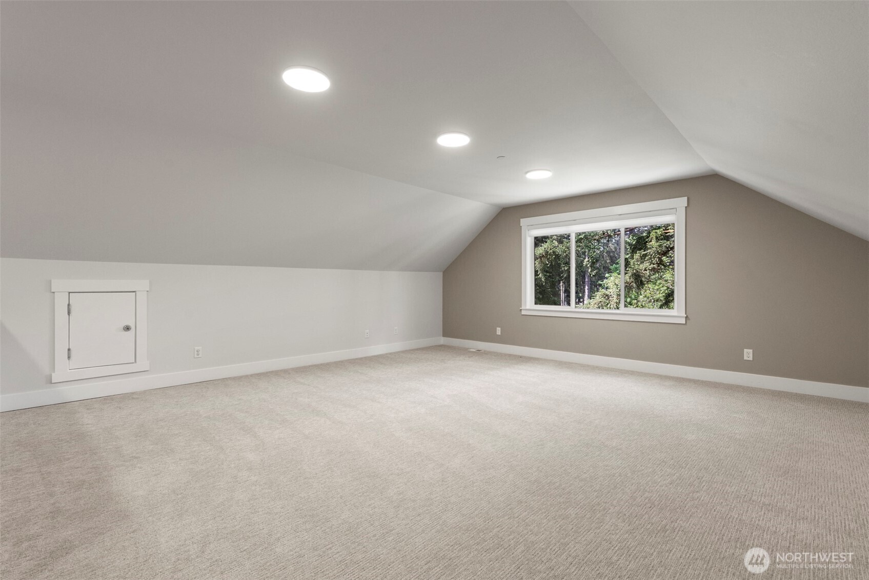 9509 186th Court NE, Redmond, WA 98052