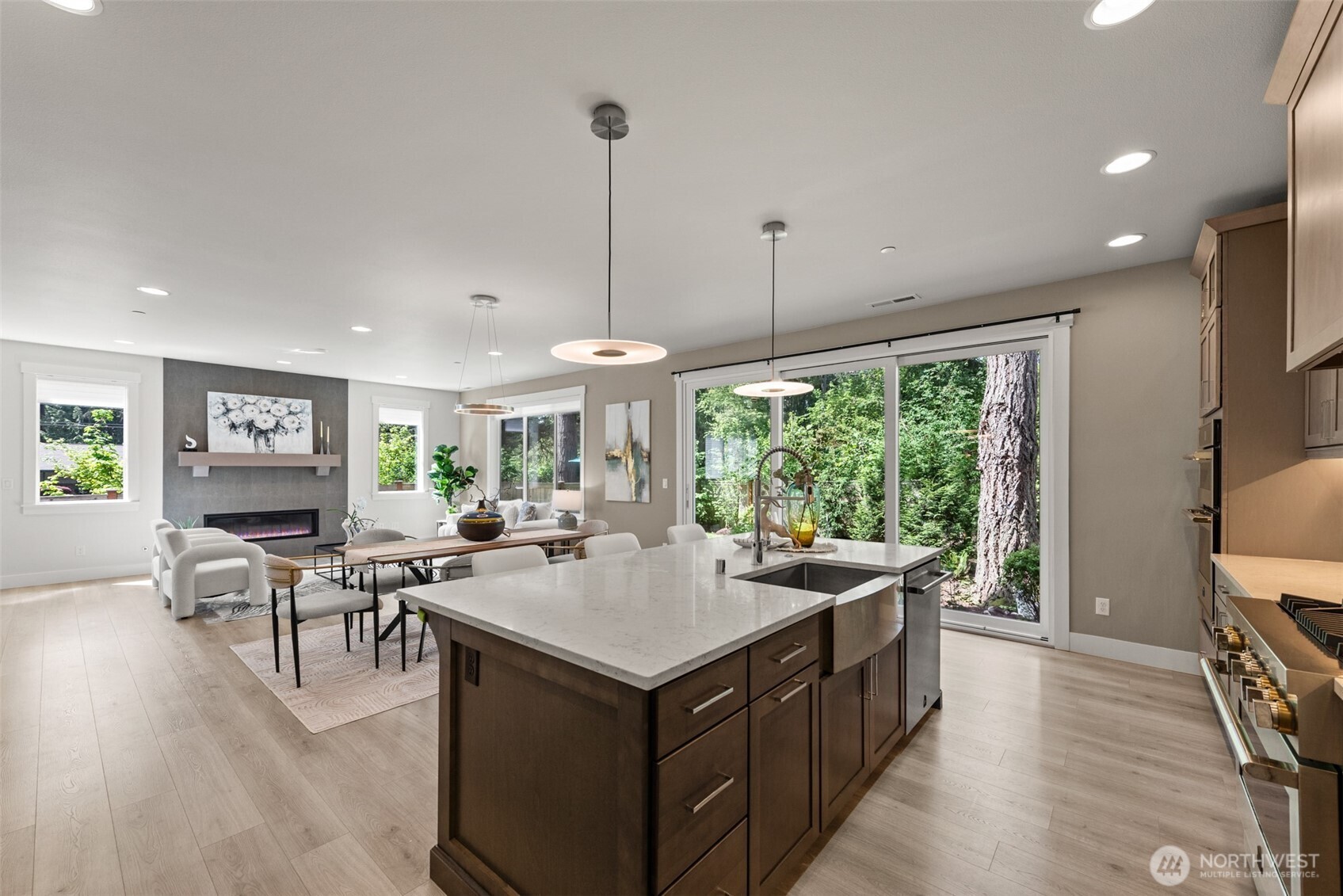 9509 186th Court NE, Redmond, WA 98052