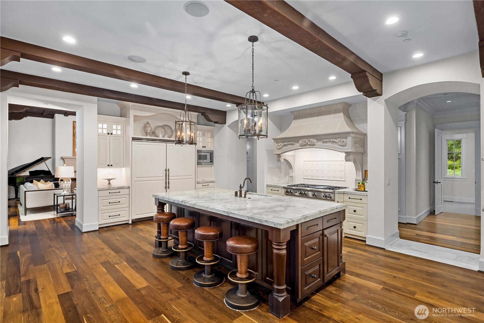 27126 SE Grand Ridge Drive , Issaquah, WA 98029