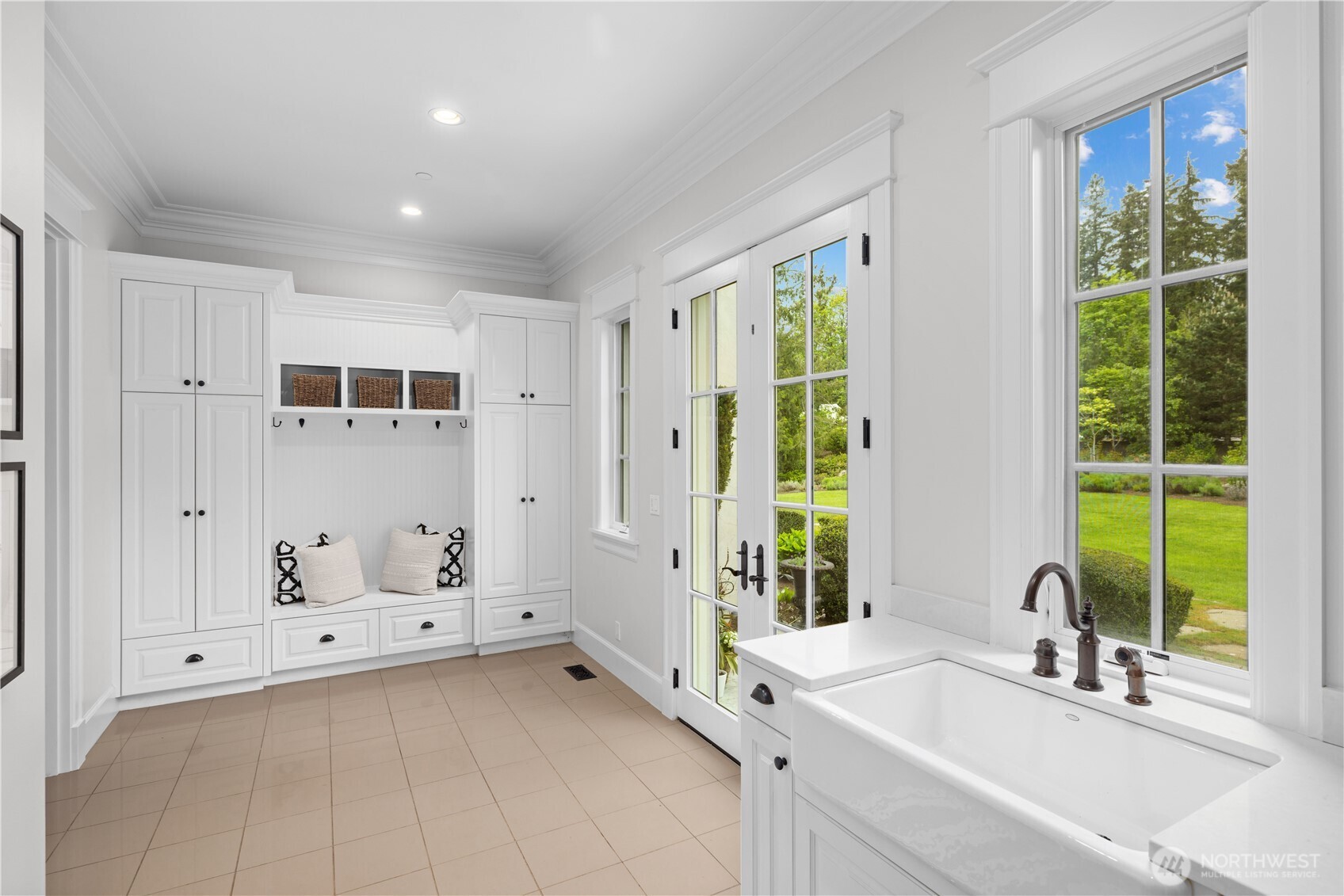 27126 SE Grand Ridge Drive , Issaquah, WA 98029