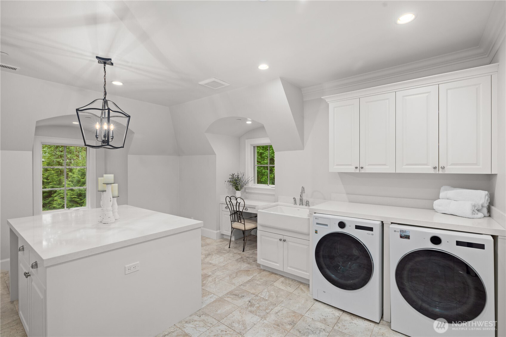 27126 SE Grand Ridge Drive , Issaquah, WA 98029