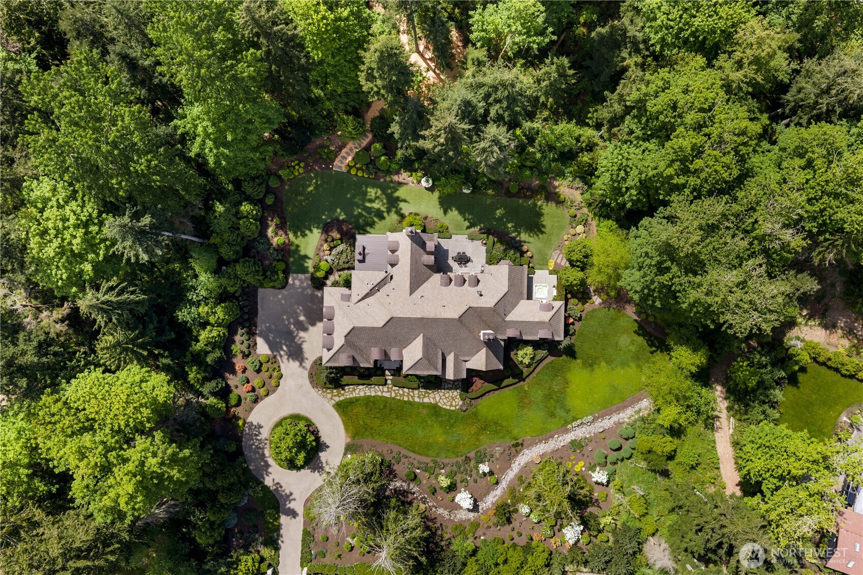27126 SE Grand Ridge Drive , Issaquah, WA 98029
