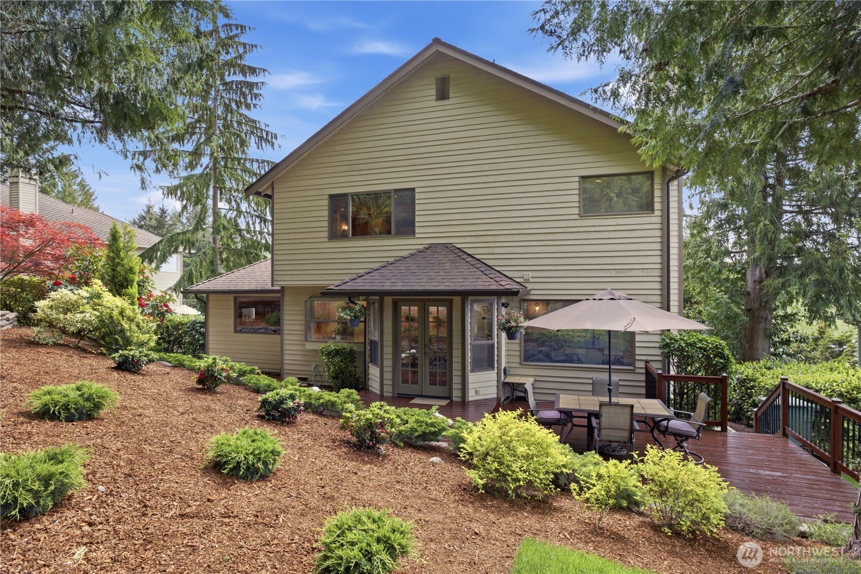 15430 SE 67th Place , Bellevue, WA 98006