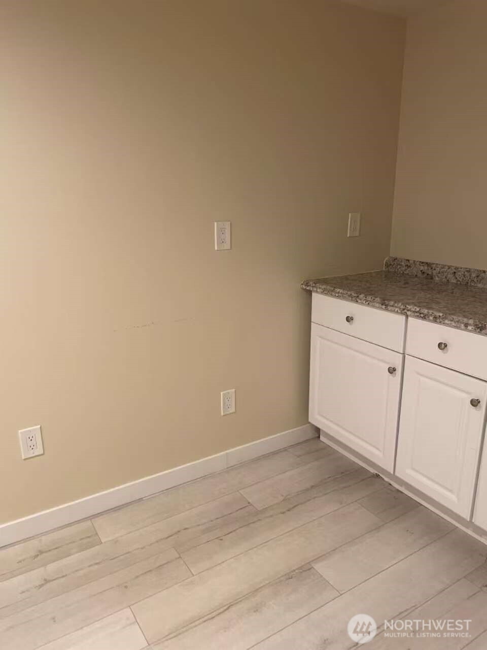 1606 Lakeview Boulevard E, Seattle, WA 98102