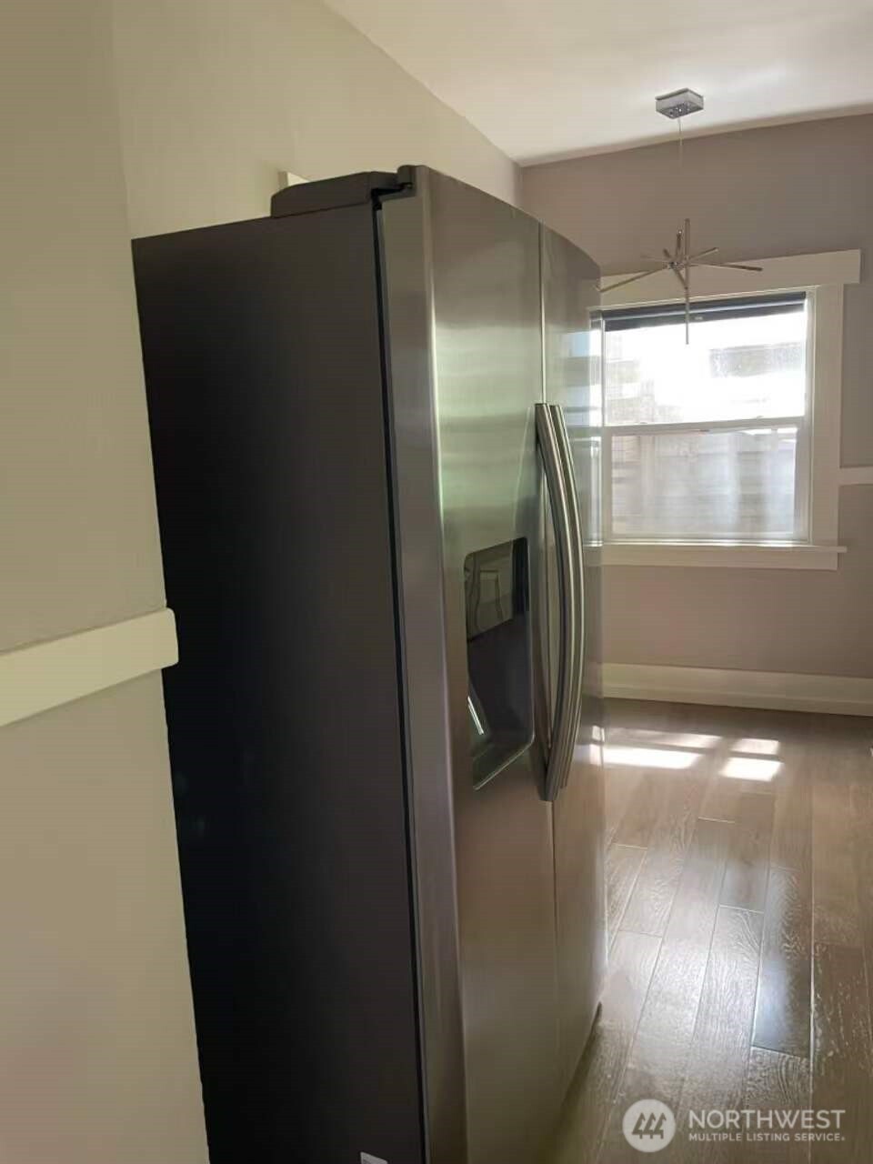 1606 Lakeview Boulevard E, Seattle, WA 98102