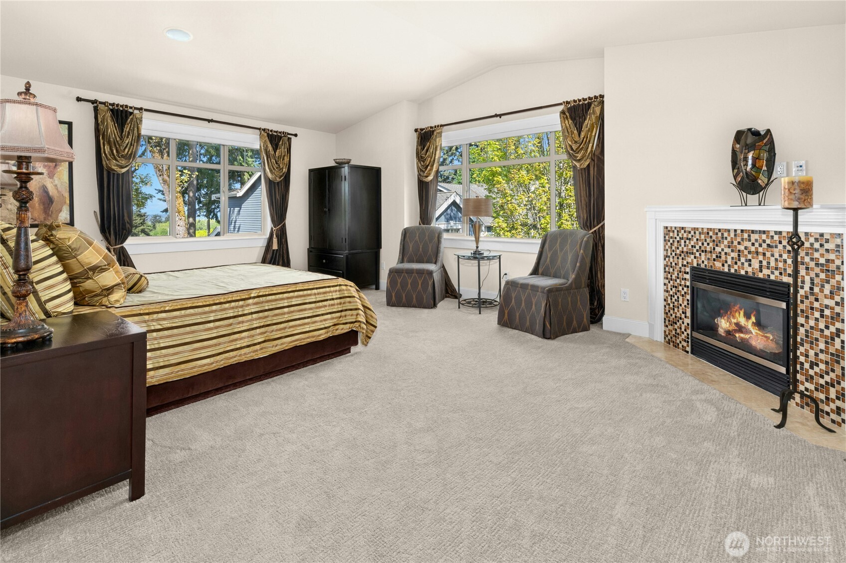 7003 117th Place NE, Kirkland, WA 98033