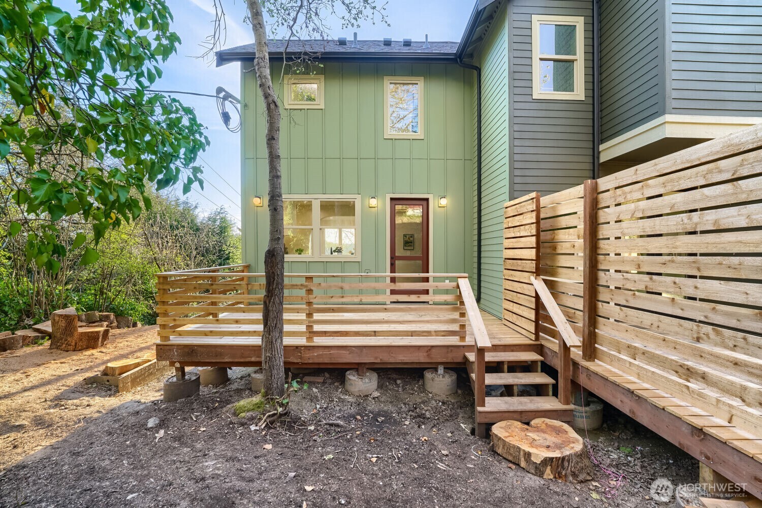 4586 22nd Avenue SW, Seattle, WA 98106