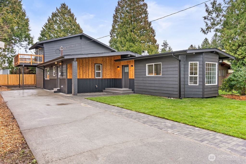 4968 Morgan Drive , Blaine, WA 98230