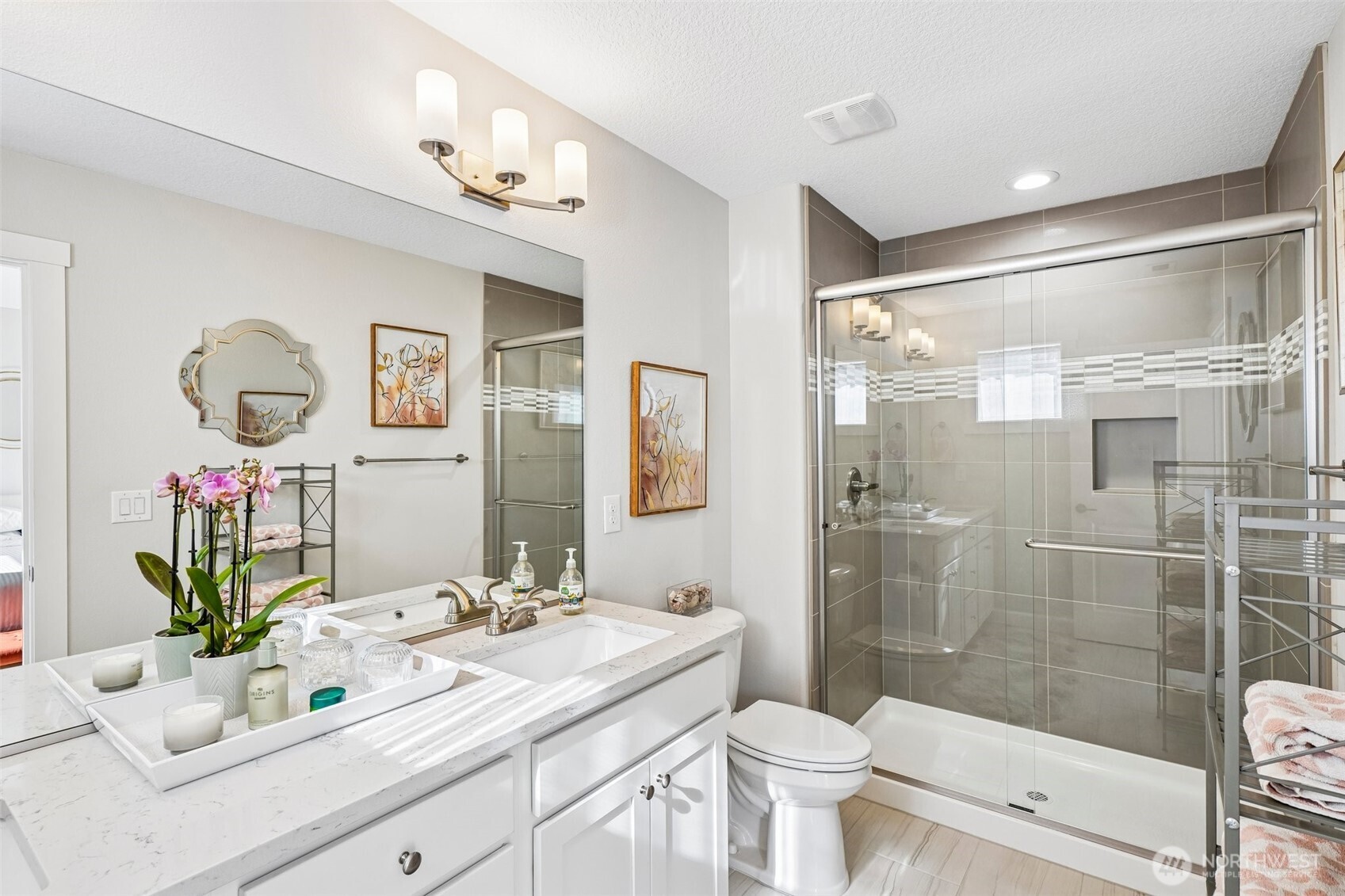 13715 NW 7th Place , Vancouver, WA 98685