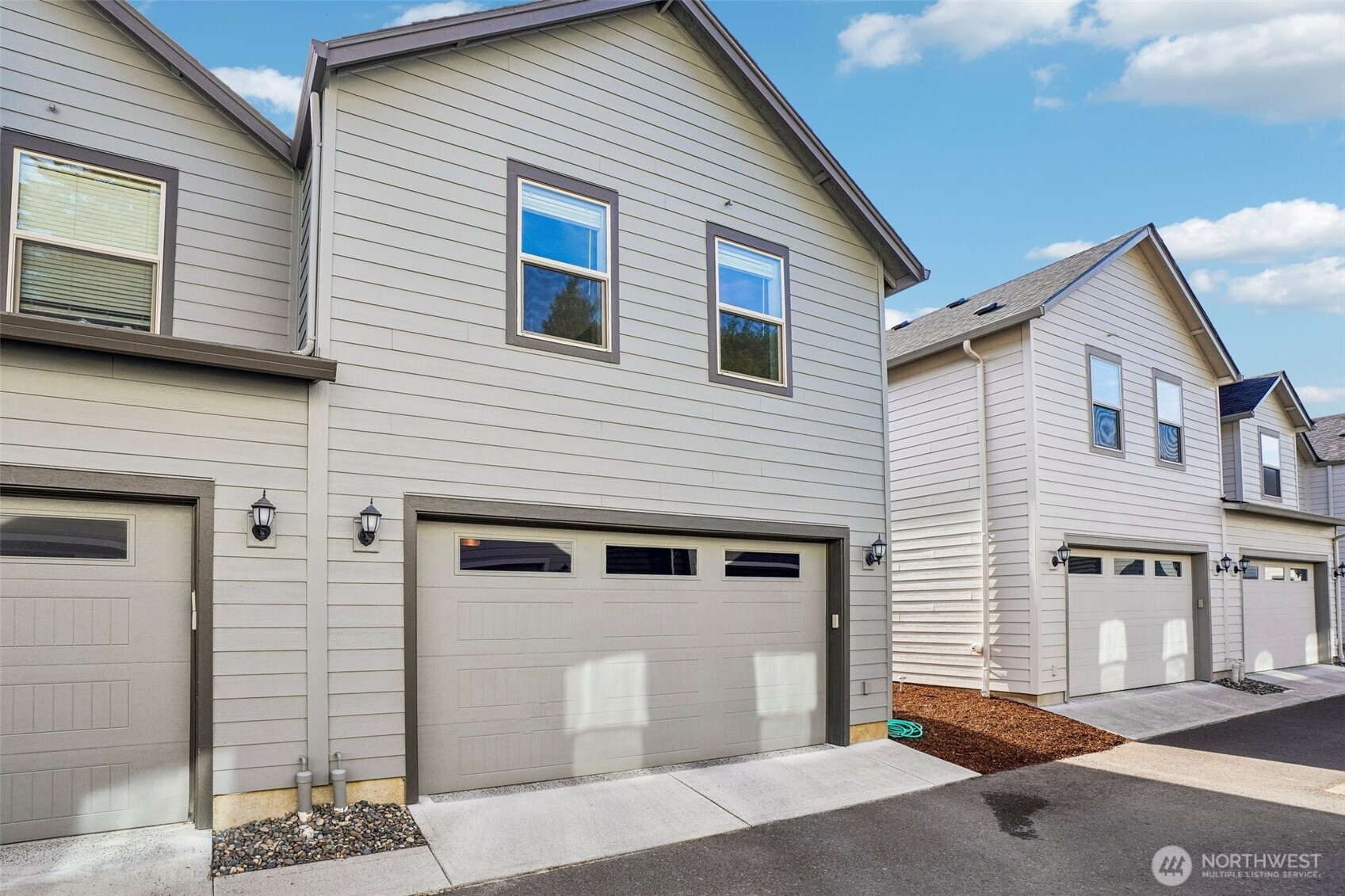 13715 NW 7th Place , Vancouver, WA 98685