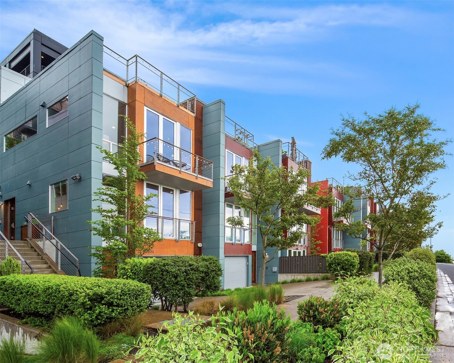 2834 Fairview Avenue E, Seattle, WA 98102