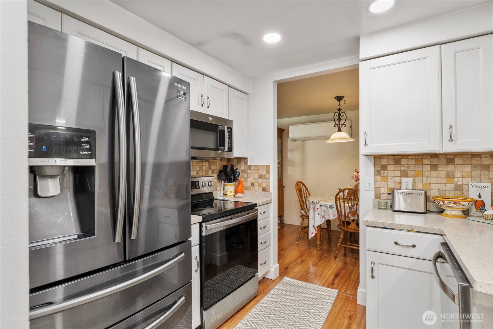 1344 NE Franklin Avenue , Bremerton, WA 98311