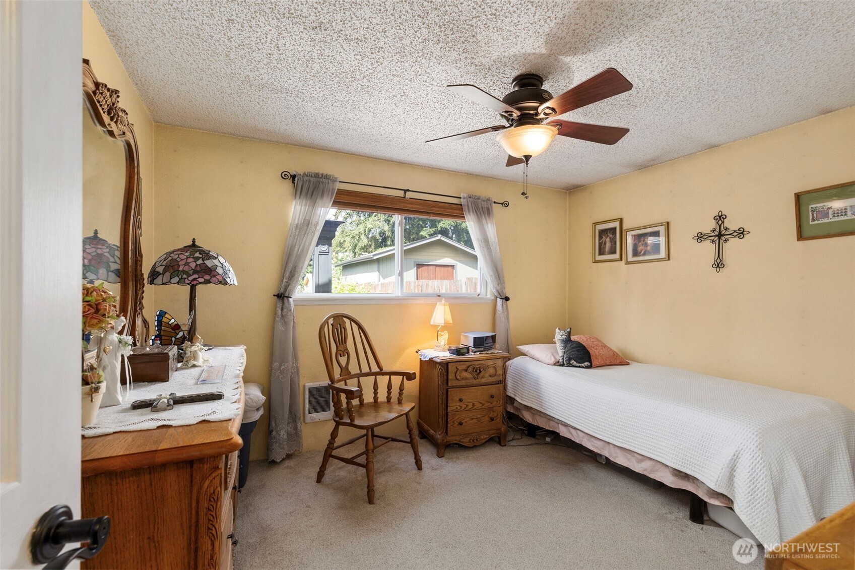 1344 NE Franklin Avenue , Bremerton, WA 98311