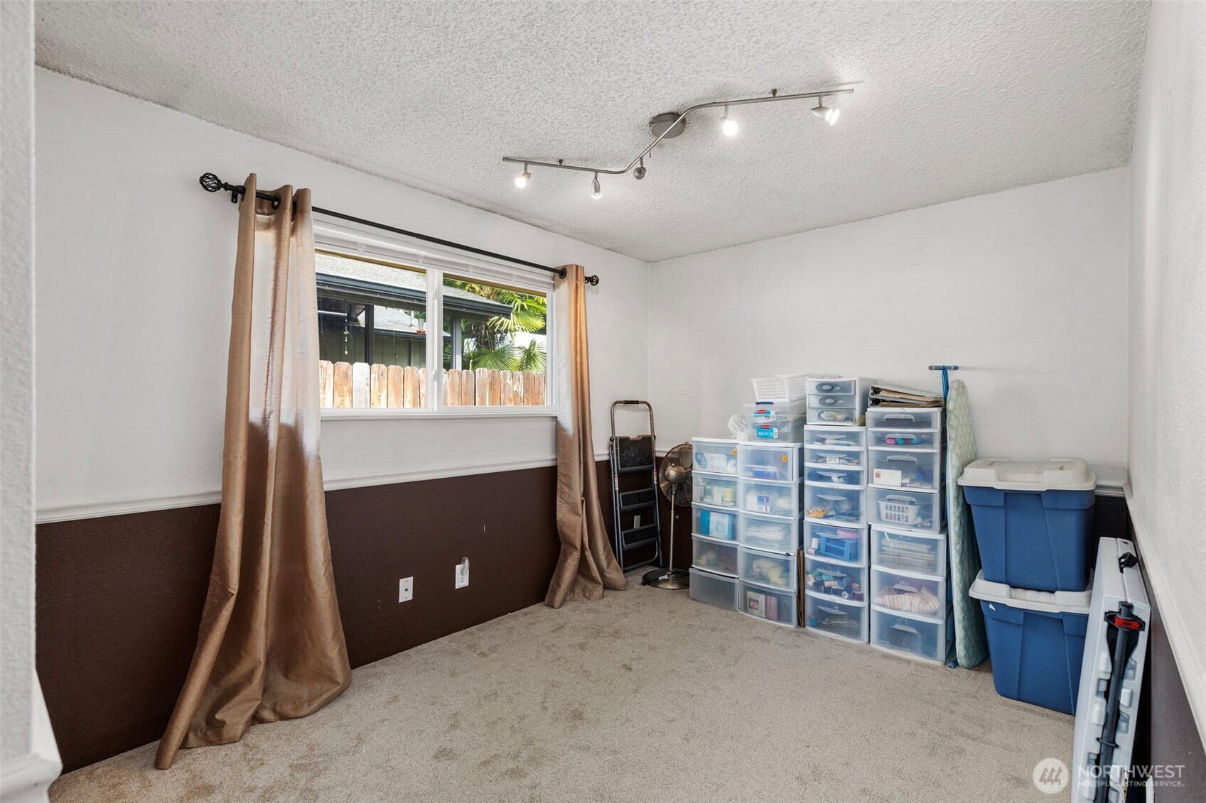 1344 NE Franklin Avenue , Bremerton, WA 98311