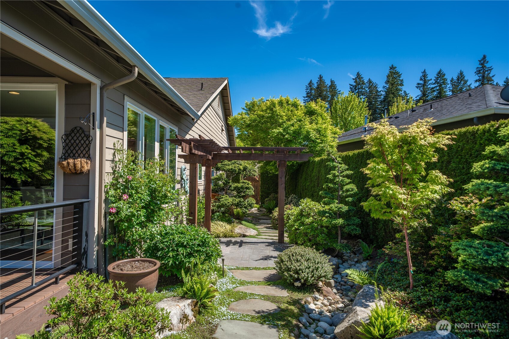 14210 188th Avenue E, Bonney Lake, WA 98391-9639