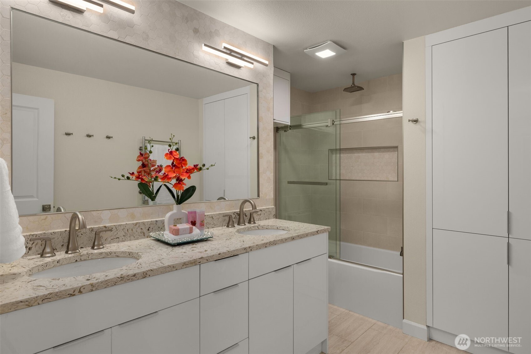 14102 SE 42nd Street , Bellevue, WA 98006