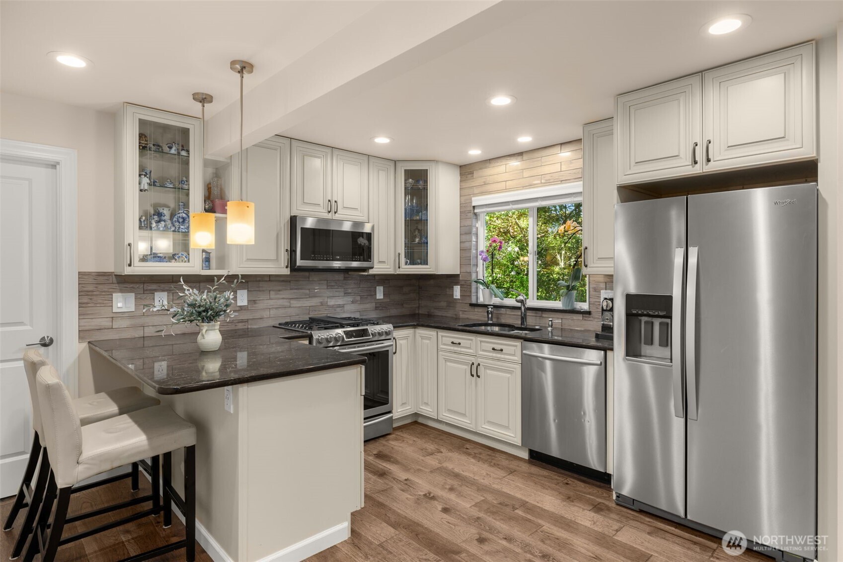 14102 SE 42nd Street , Bellevue, WA 98006