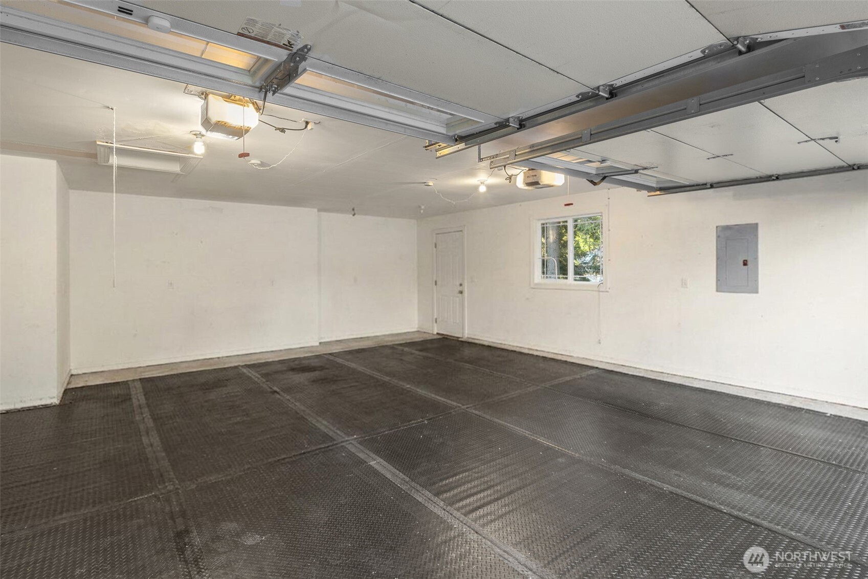 14102 SE 42nd Street , Bellevue, WA 98006
