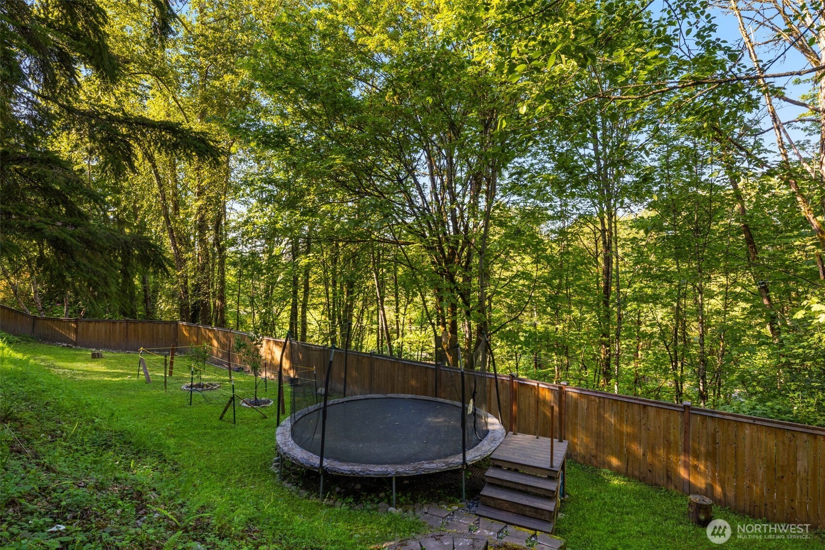 14102 SE 42nd Street , Bellevue, WA 98006