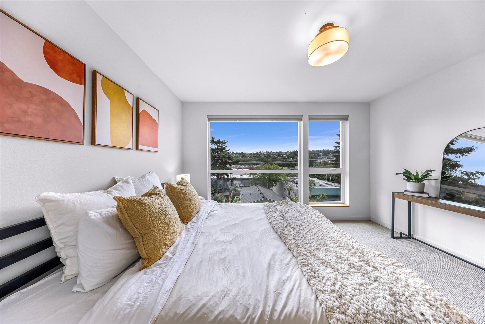 2265 14th Avenue W, Seattle, WA 98119