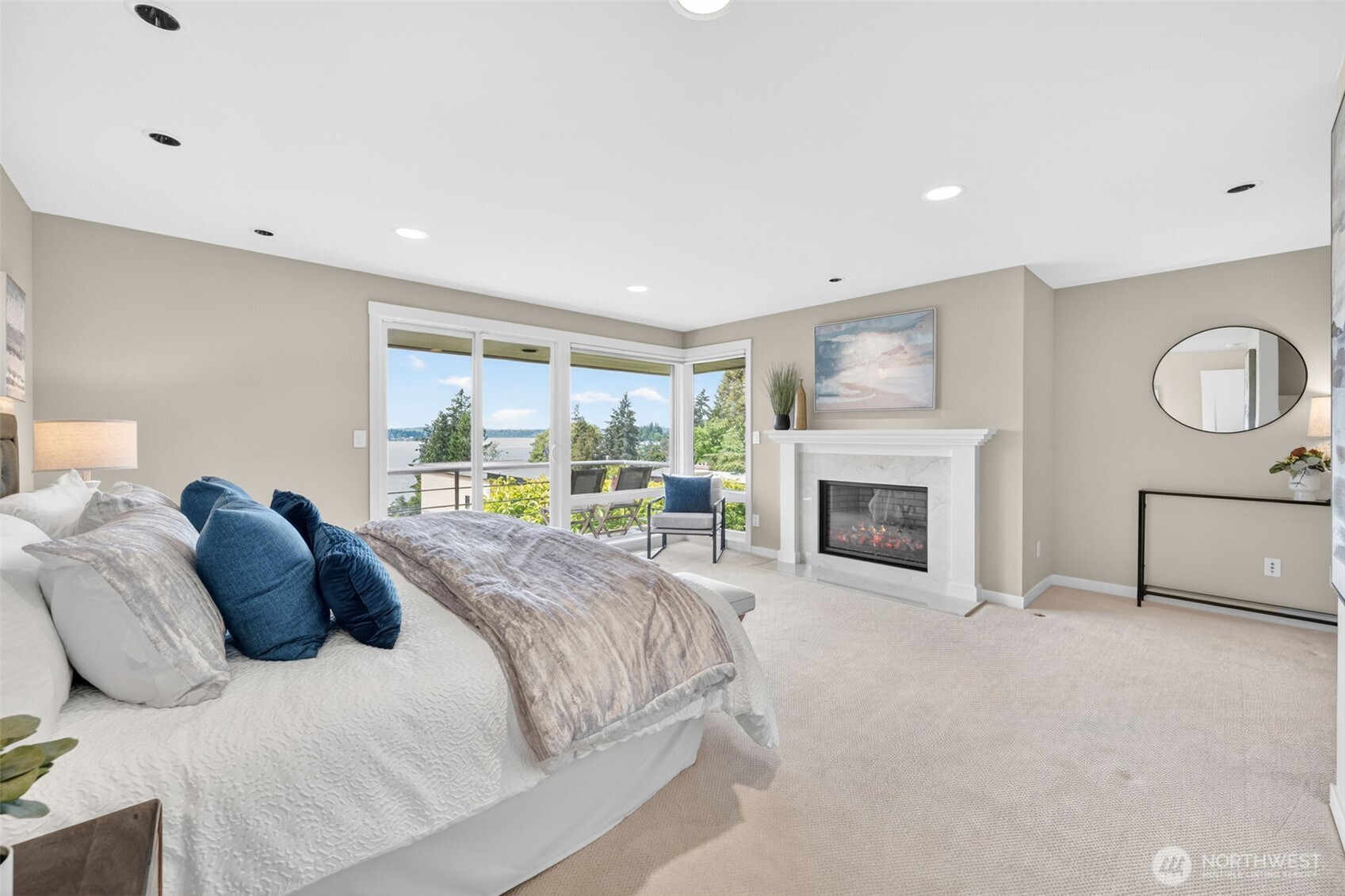 9829 NE 1st Street , Bellevue, WA 98004