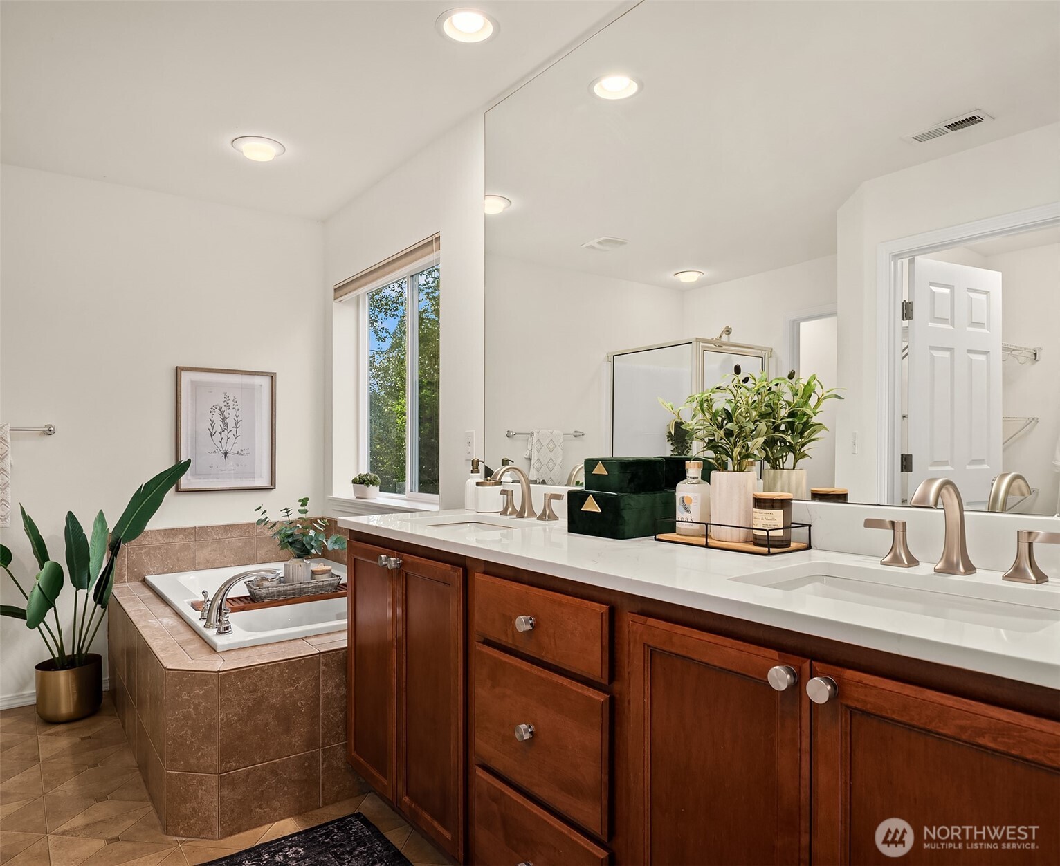 22909 41st Avenue SE, Bothell, WA 98021-9090