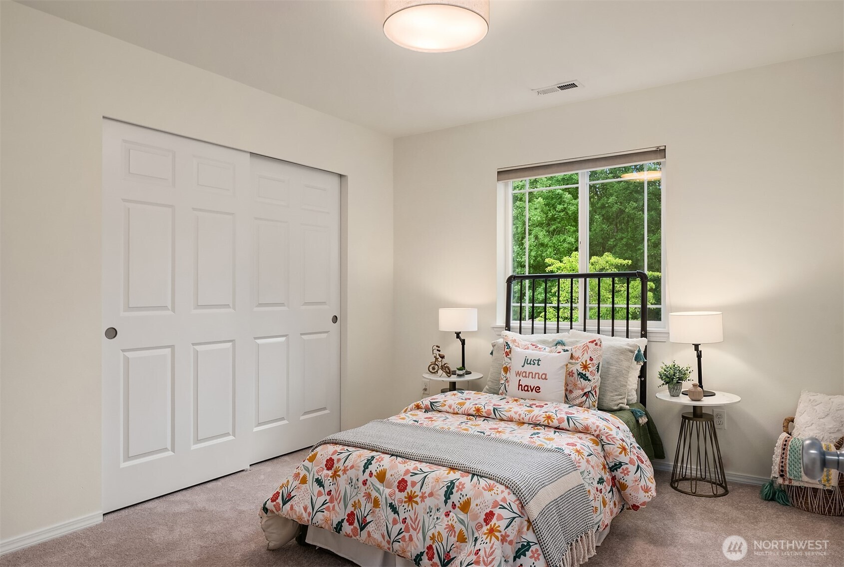 22909 41st Avenue SE, Bothell, WA 98021-9090
