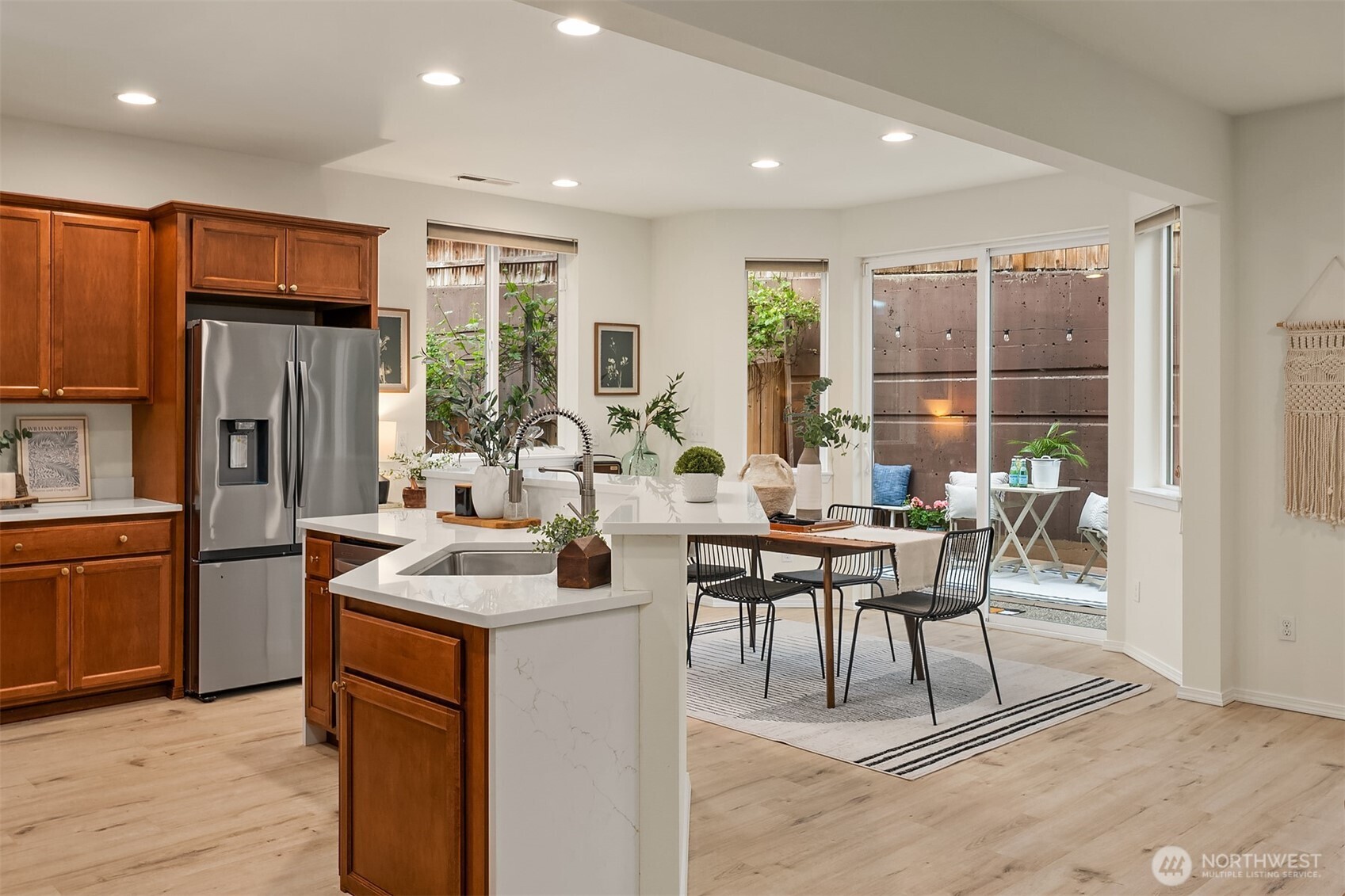 22909 41st Avenue SE, Bothell, WA 98021-9090