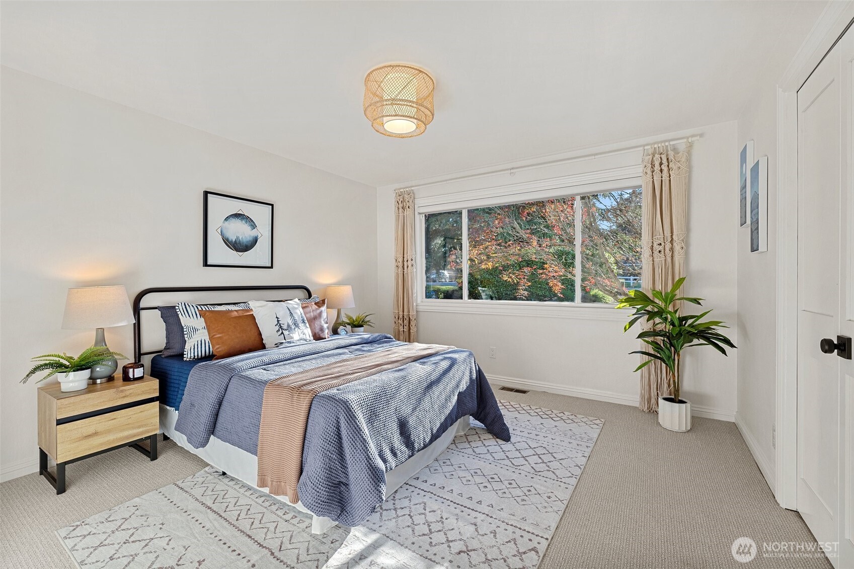 6006 128th Avenue NE, Kirkland, WA 98033
