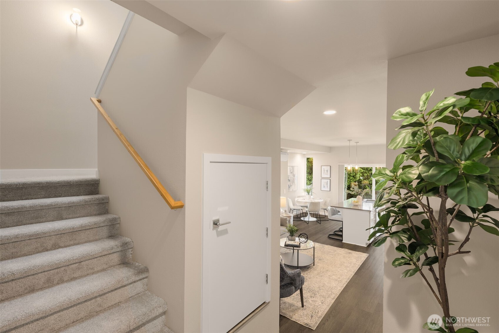 3928 S Findlay Street , Seattle, WA 98118