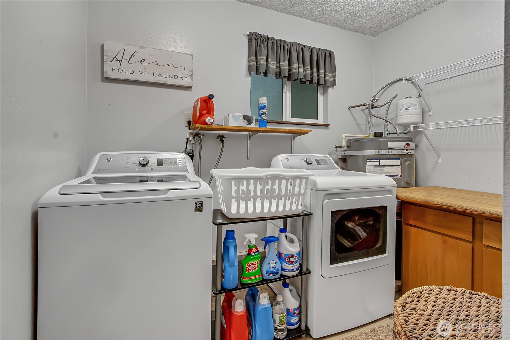 33762 32nd Avenue SW, Federal Way, WA 98023