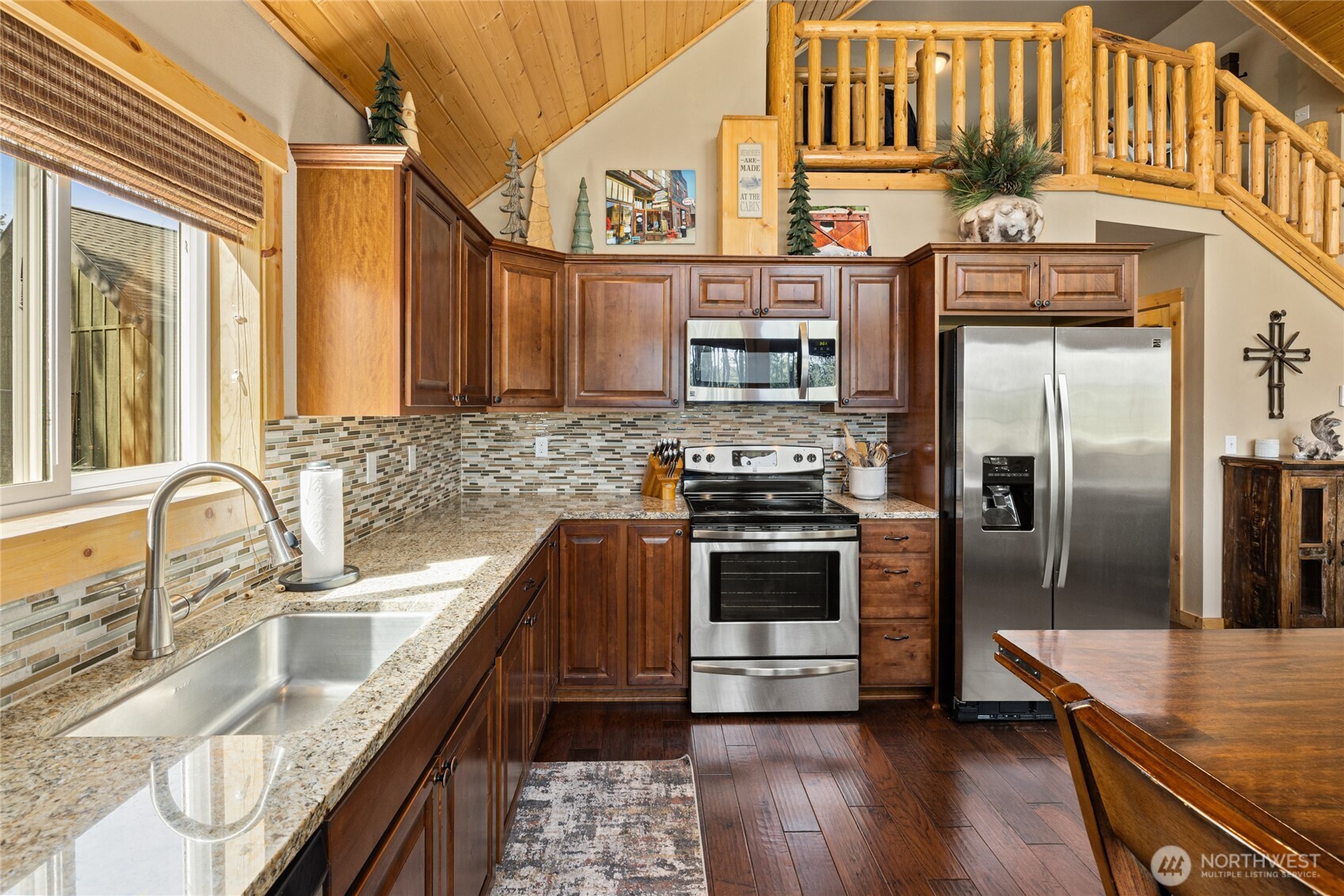 910 Bakers Road , Ronald, WA 98940