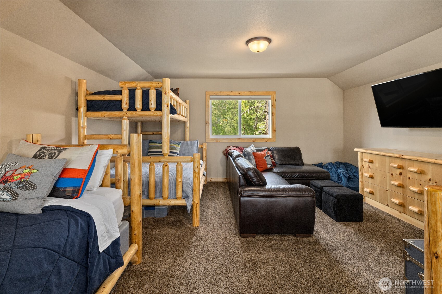 910 Bakers Road , Ronald, WA 98940