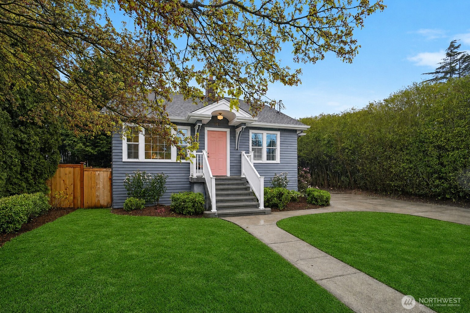 314 N 117th Street , Seattle, WA 98133
