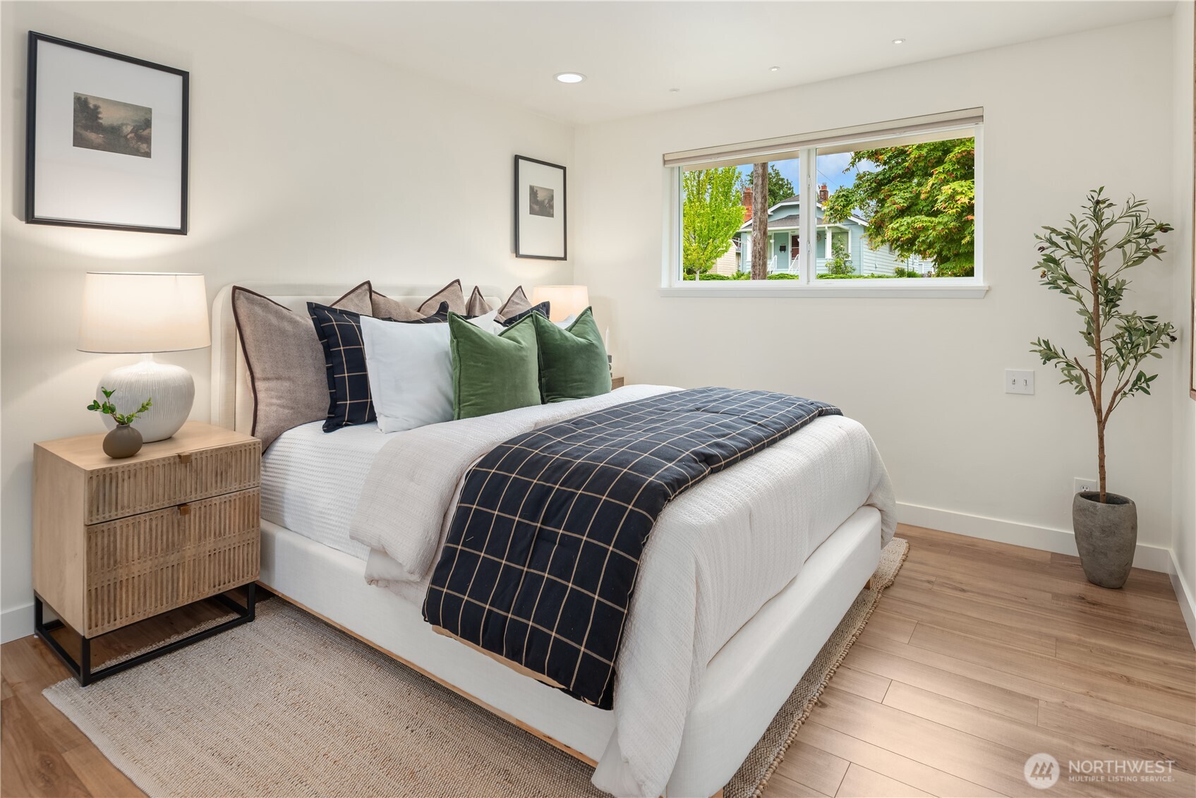 6439 Marshall Avenue SW, Seattle, WA 98136