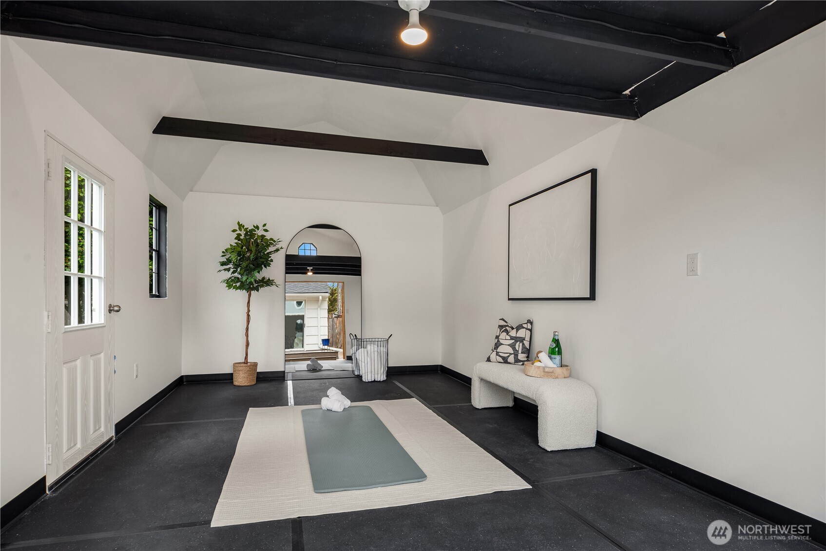 6439 Marshall Avenue SW, Seattle, WA 98136