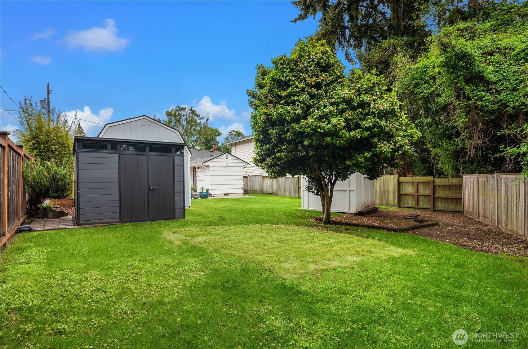 6439 Marshall Avenue SW, Seattle, WA 98136
