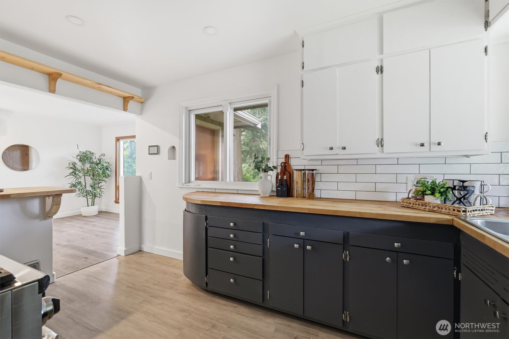 1027 S 124th Street , Seattle, WA 98168
