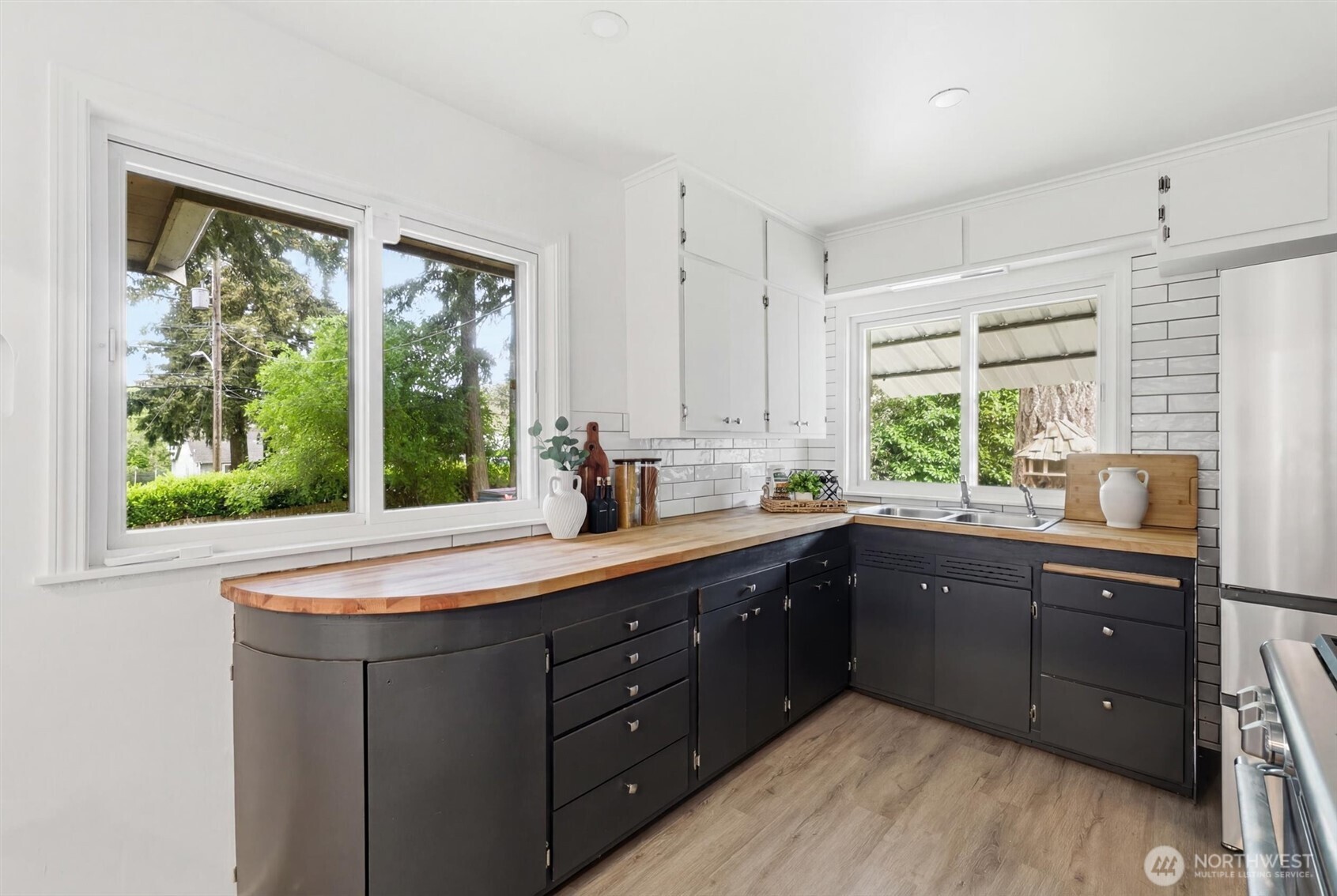 1027 S 124th Street , Seattle, WA 98168