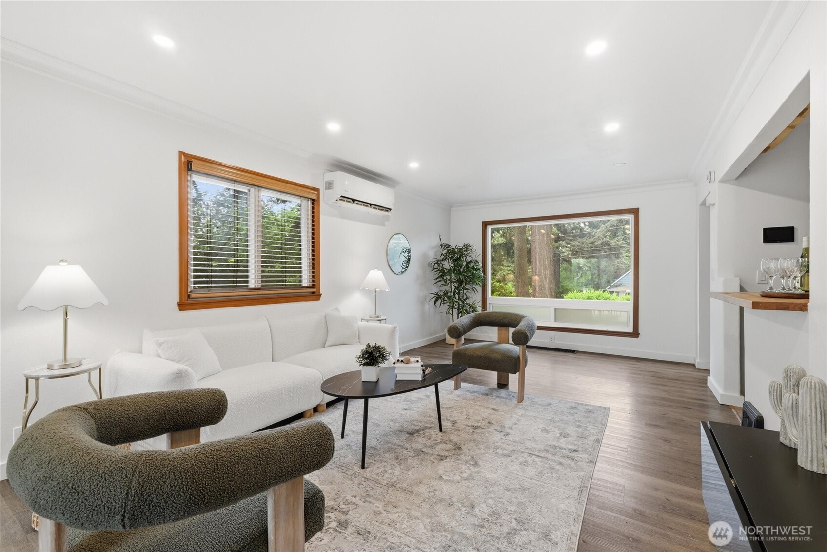 1027 S 124th Street , Seattle, WA 98168
