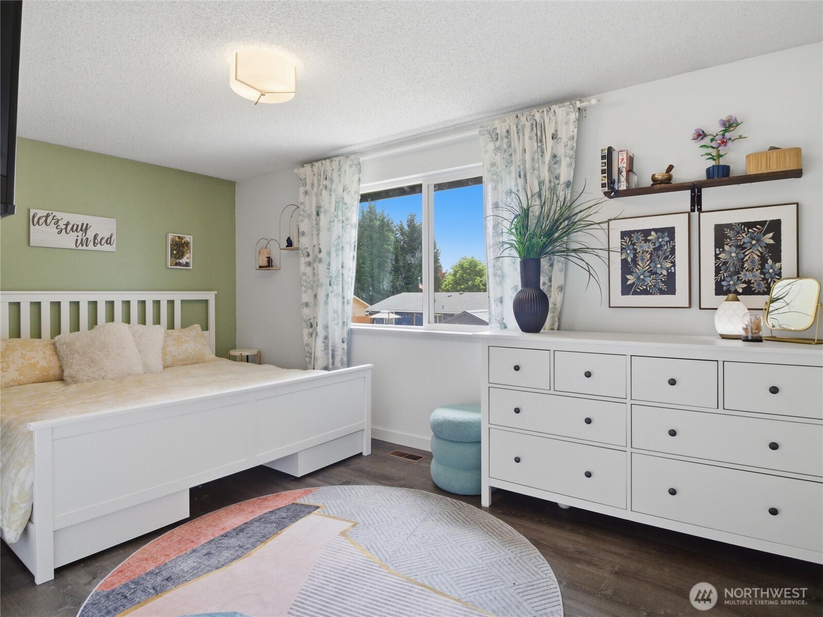 5705 18th Avenue SE, Lacey, WA 98503