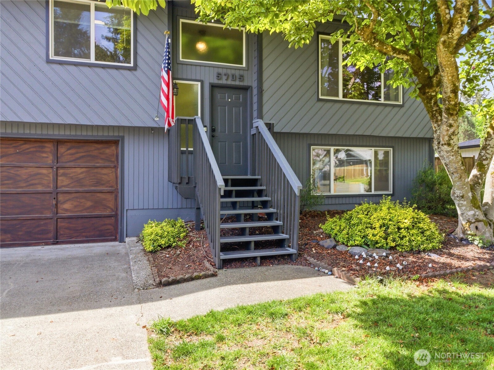 5705 18th Avenue SE, Lacey, WA 98503