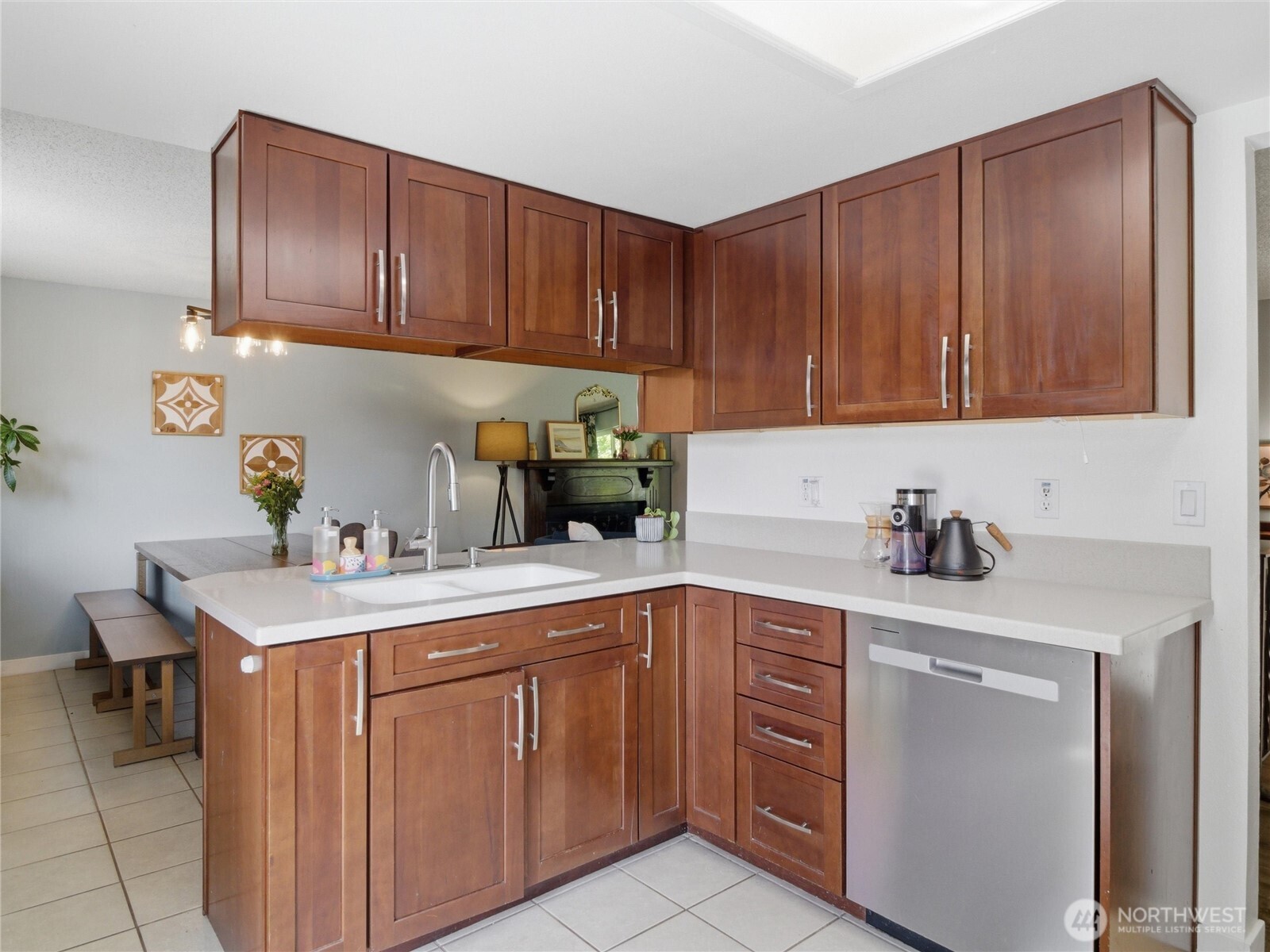 5705 18th Avenue SE, Lacey, WA 98503